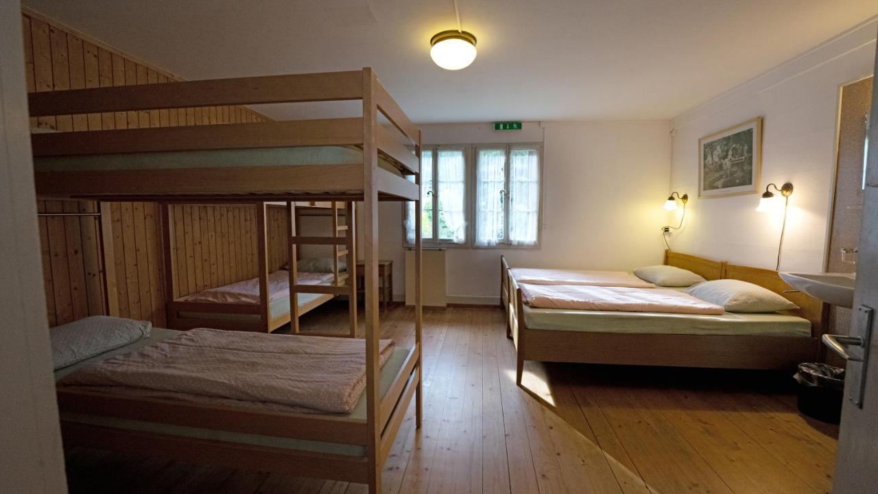 Leissigen Youth Hostel Exteriör bild